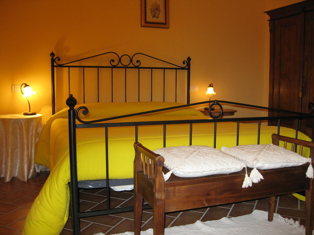 Giannetti Bed & Breakfast Poggio alle Mura Bilik gambar