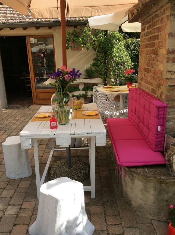 Giannetti Bed & Breakfast Poggio alle Mura Luaran gambar